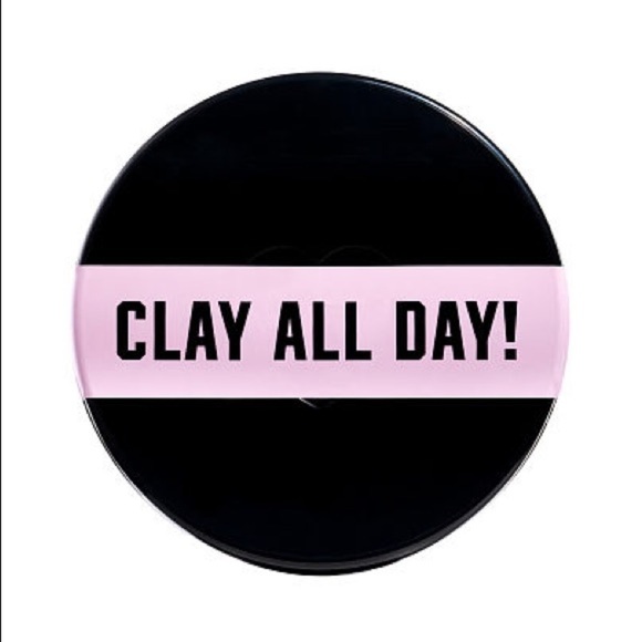 ๐ SALES ๐ป๐ HOLIDAY GIFT ๐ VS PINK Clay Mask - Picture 4 of 4